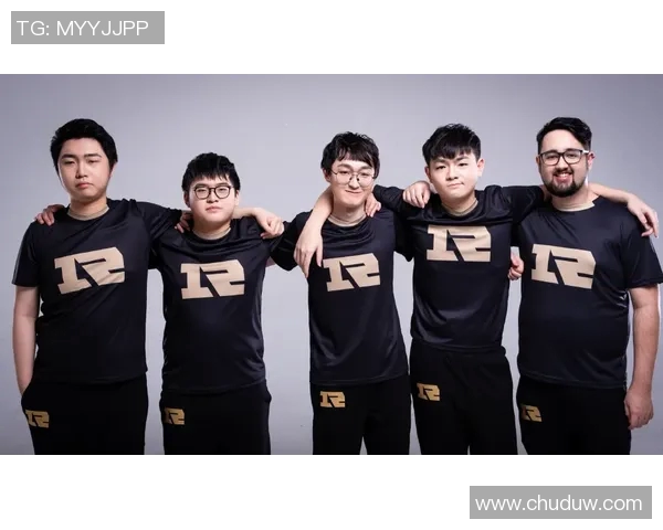 DOTA2战术解析：深入探讨RNG团队的区域防守策略与执行技巧