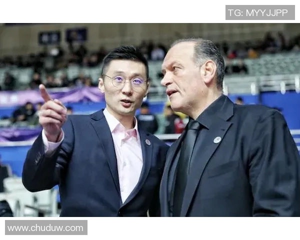 上海大鲨鱼迎战印尼年轻骑士期待精彩对决与激烈碰撞