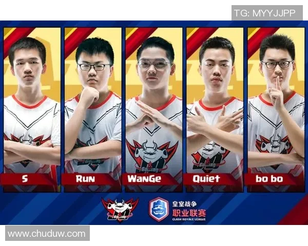 EDG在高校联赛中的表现分析与状态评估探讨 EDG在高校联赛中的表现分析与状态评估探讨
